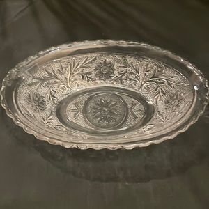 Vintage Indiana Clear Sandwich Glass Oval Serving Bowl
